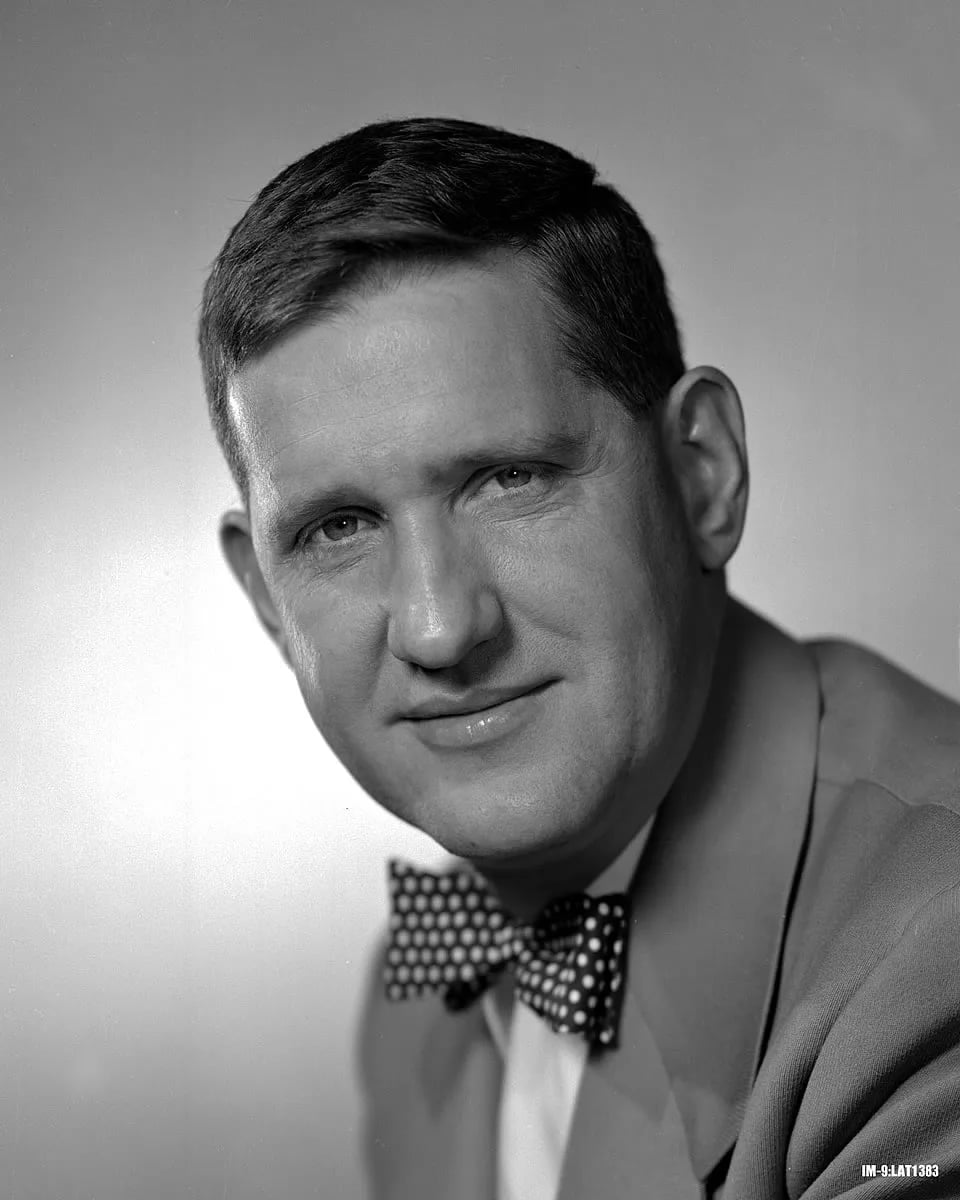 Portrait of Harold M. Agnew (1921–2013) – memorial page