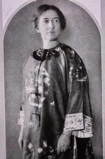 Portrait of Harriet Monroe (1860–1936) – memorial page