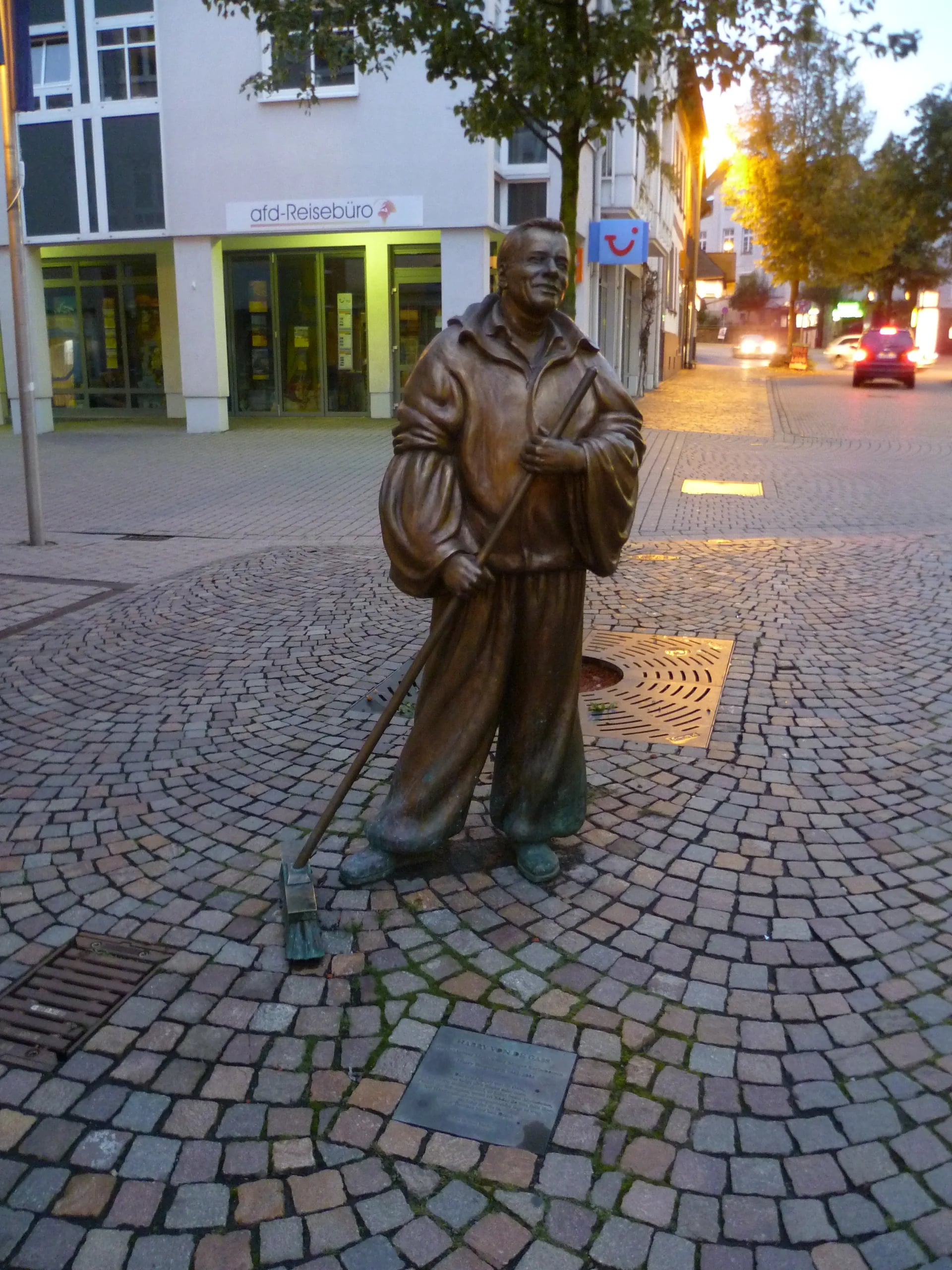 Porträt von Harry von de Gass (1942–2005) – Gedenkseite