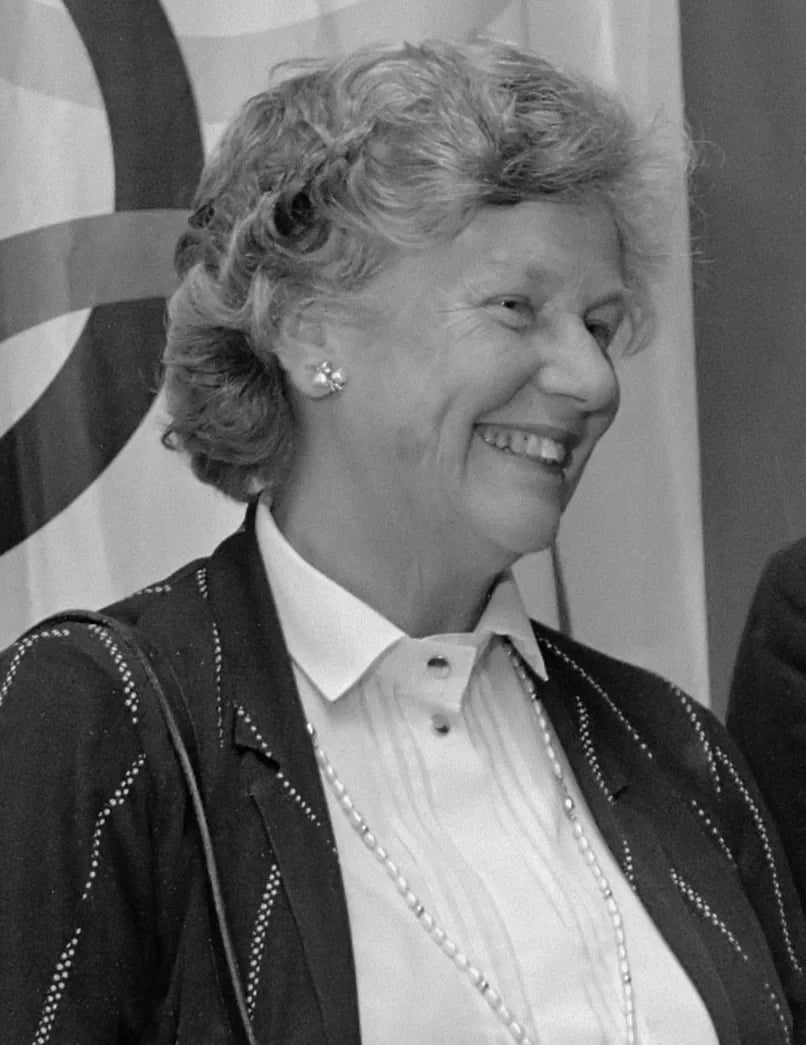 Portrait of Anneke le Coultre-Foest (1927–2015) – memorial page