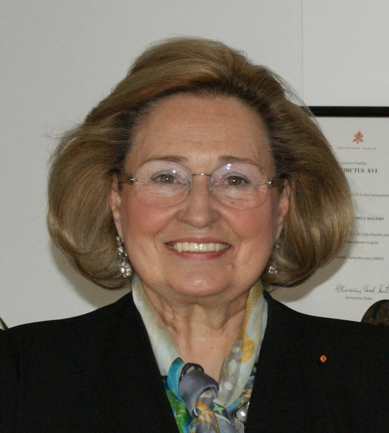 Portrait of Maria Teresa da Costa Macedo (1943–2025) – memorial page