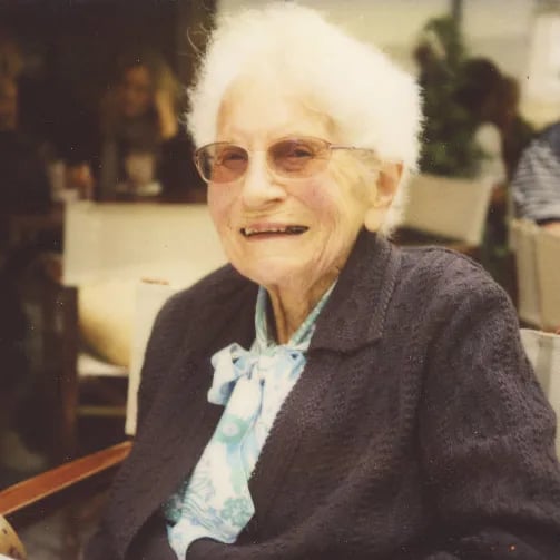 Porträt von Mary Brancker (1914–2010) – Gedenkseite