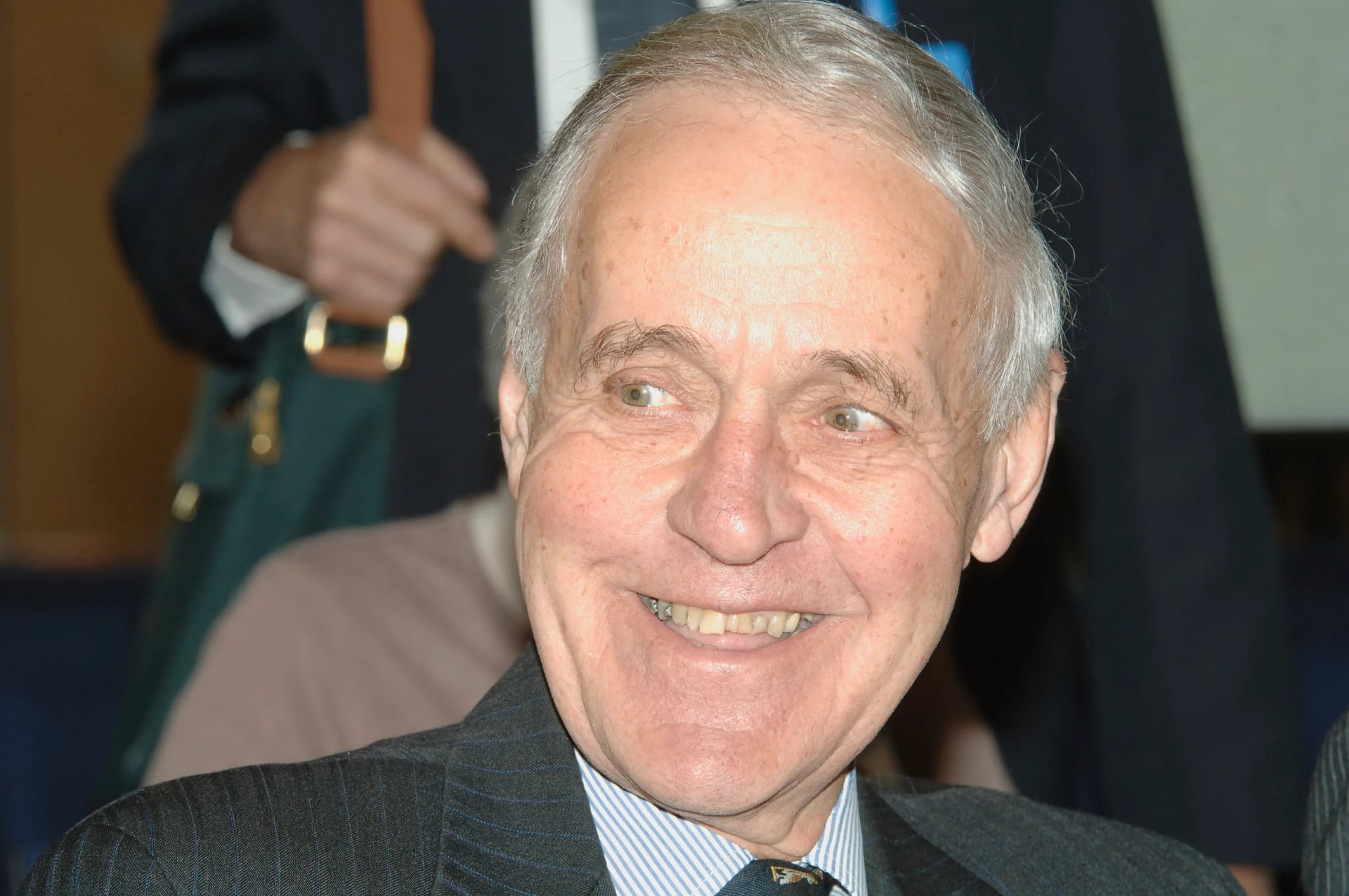 Porträt von Rodney Sweetnam (1927–2013) – Gedenkseite