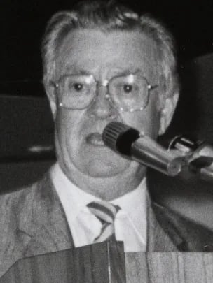 Portrait of Louie Welch (1918–2008) – memorial page