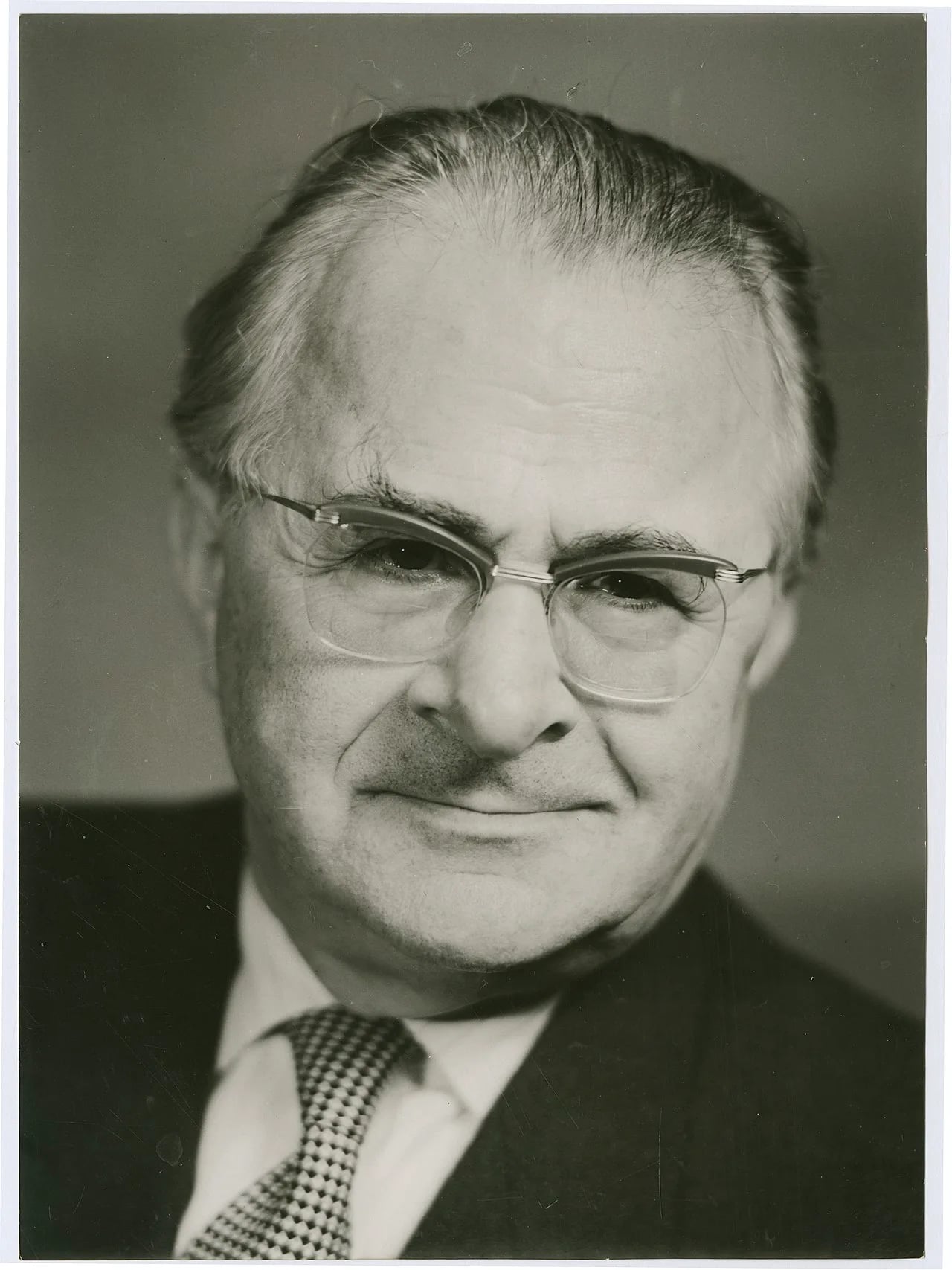 Portrait of Walther Bringolf (1895–1981) – memorial page