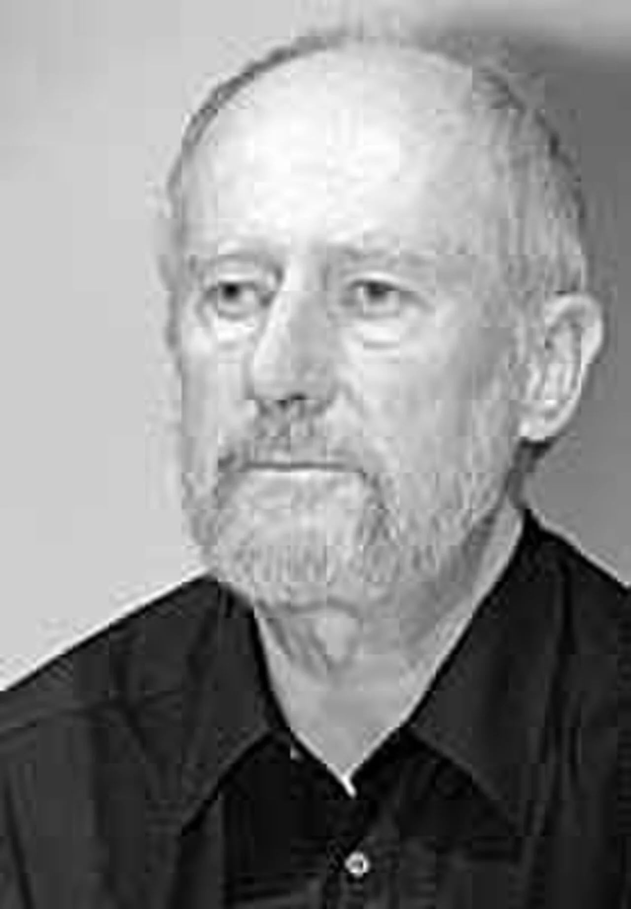 Porträt von Heinrich Hannover (1925–2023) – Gedenkseite