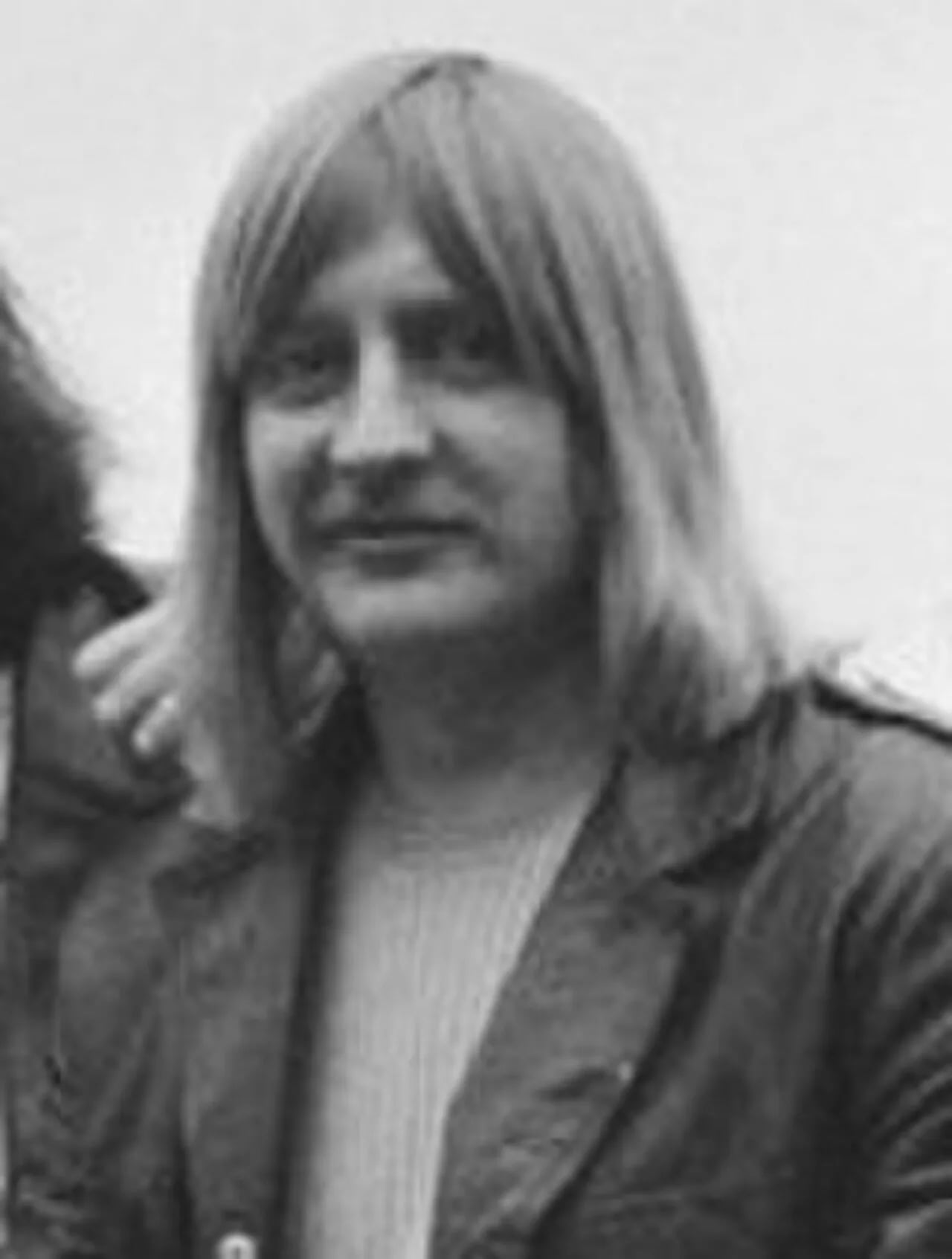 Portrait of Theo Klouwer (1947–2001) – memorial page