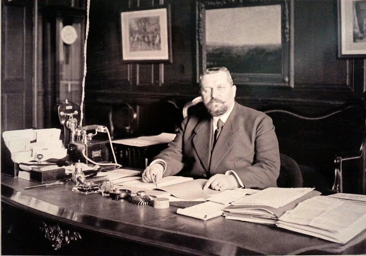 Porträt von Gustave Louis Simon (1868–1926) – Gedenkseite