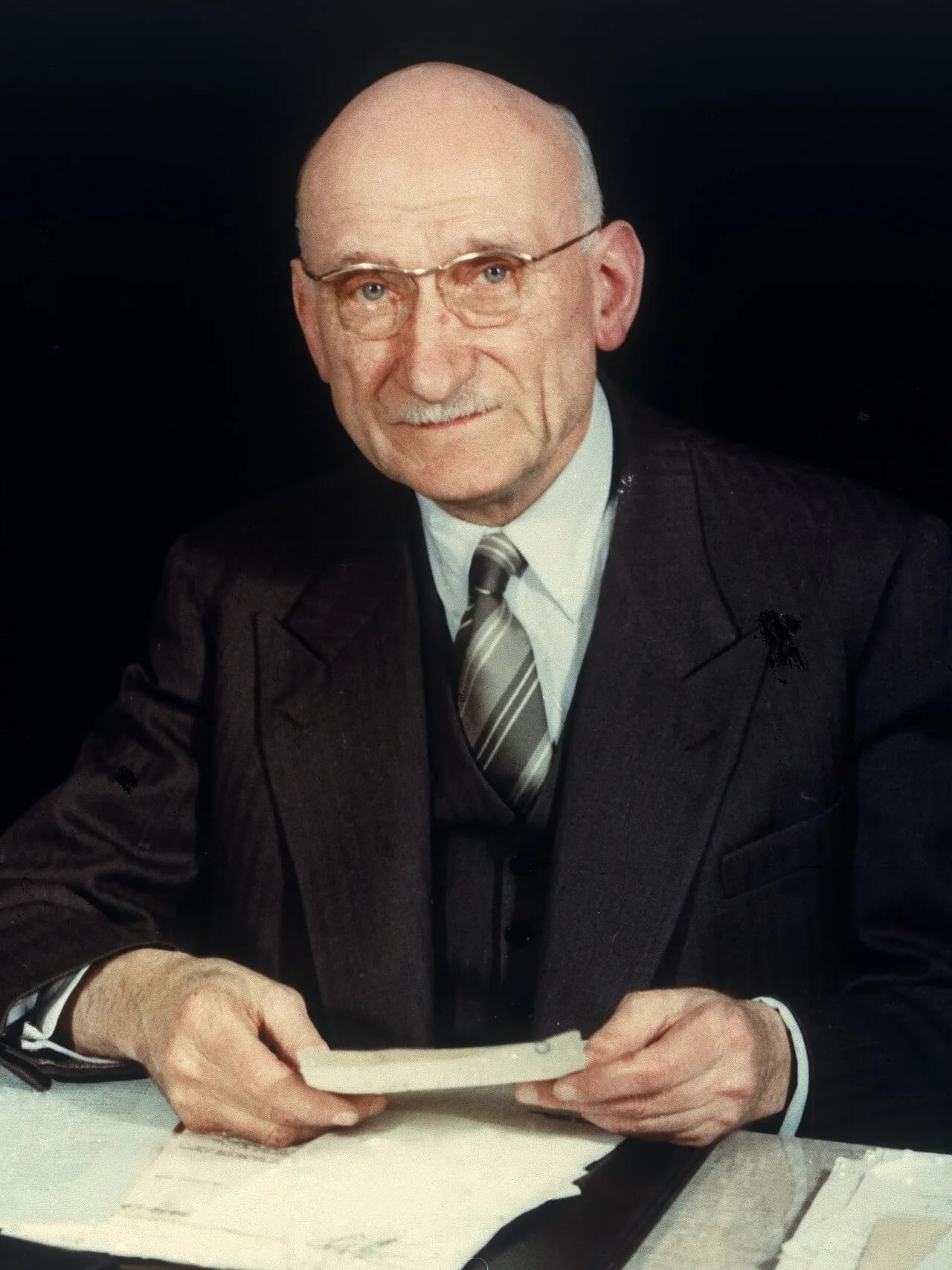 Portrait of Robert Schuman (1886–1963) – memorial page