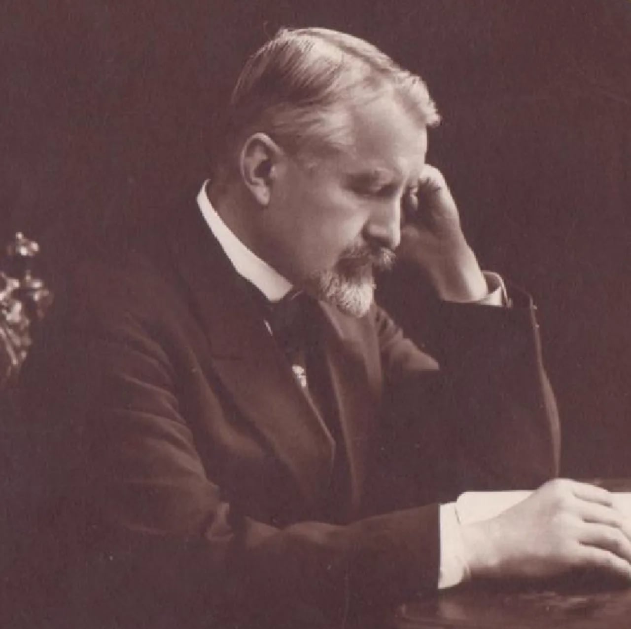 Portrait of Émile Faynot (1878–1962) – memorial page