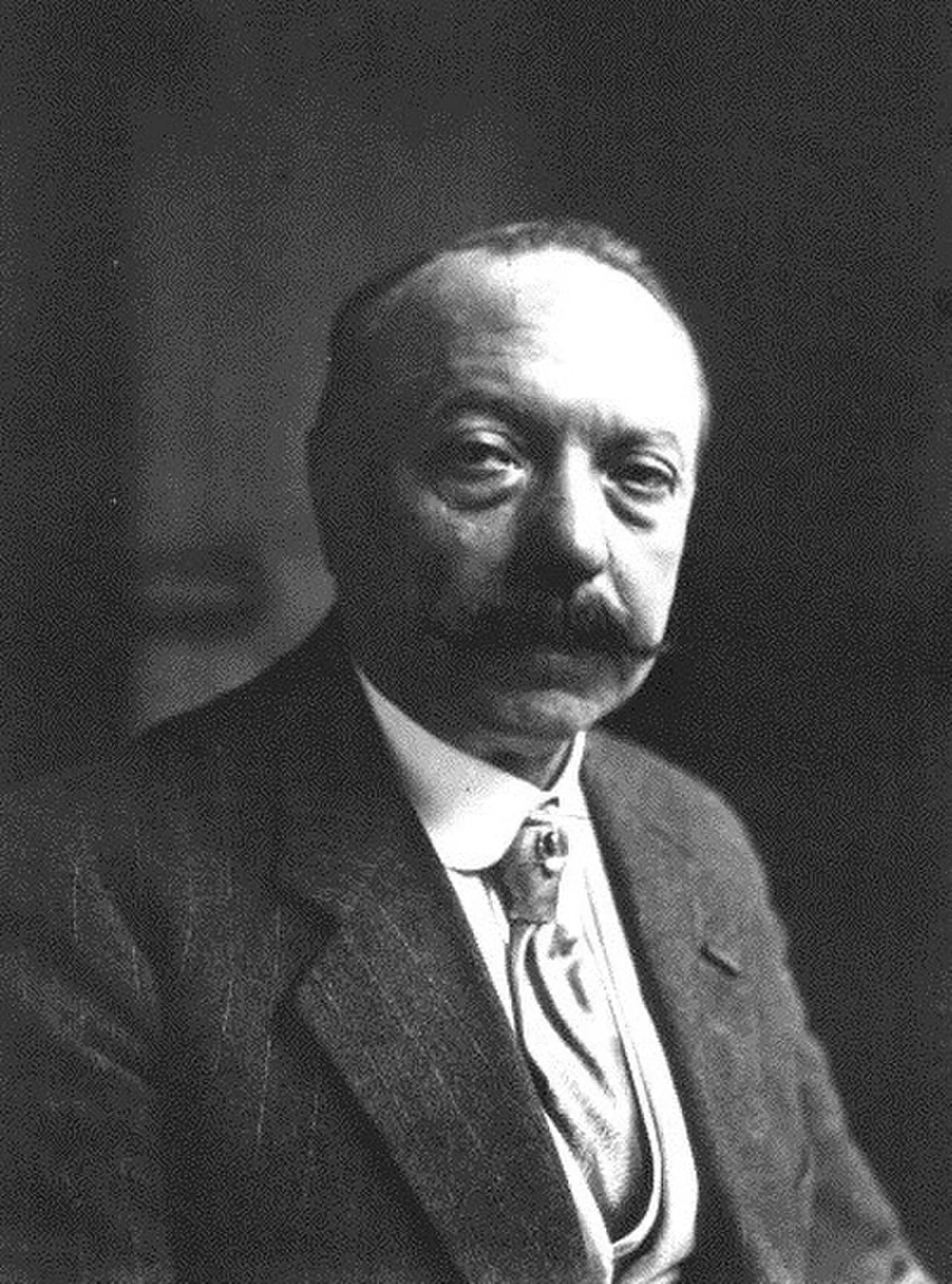 Porträt von Émile Massard (1857–1932) – Gedenkseite