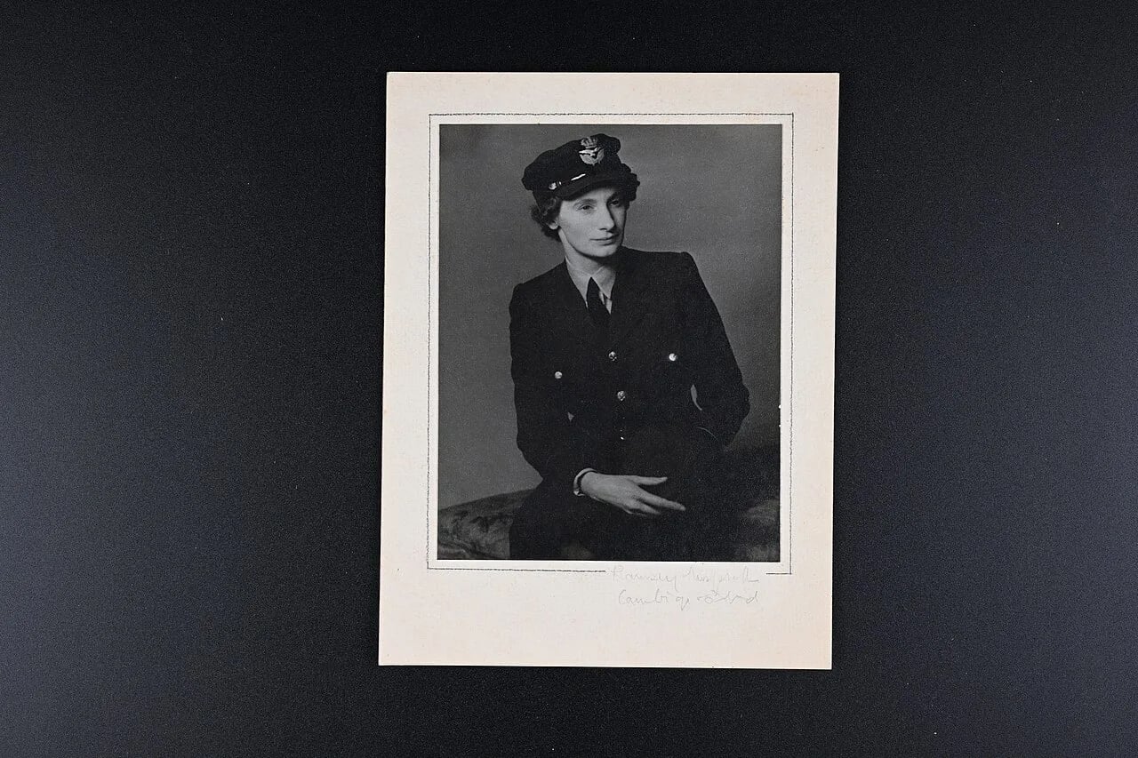 Porträt von Lilian Hamilton Jeffery (1915–1986) – Gedenkseite