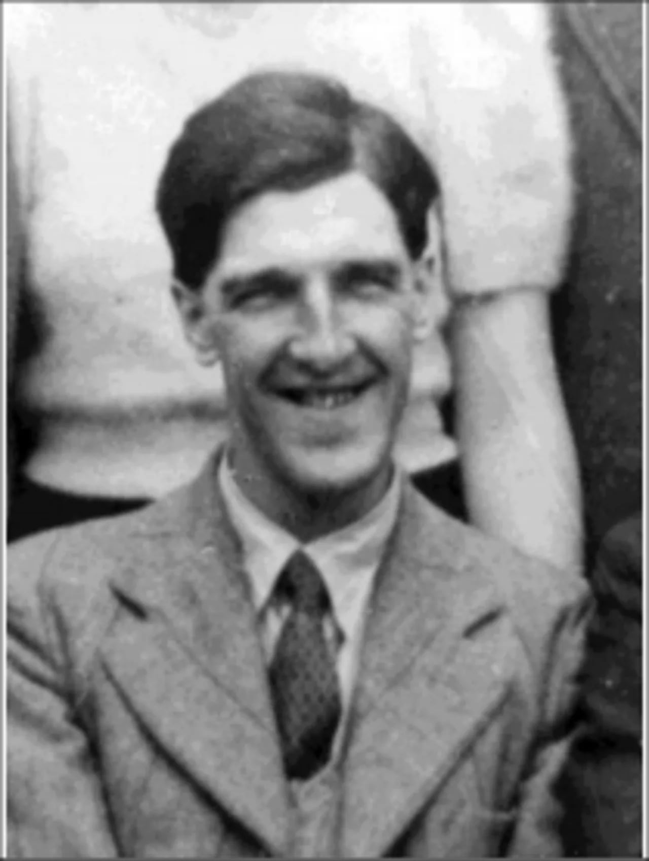 Porträt von Thomas Richard Owen (1918–1990) – Gedenkseite
