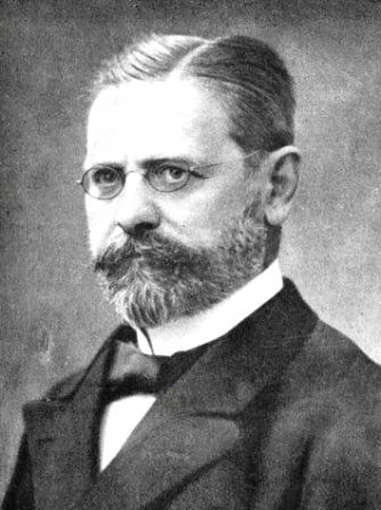 Portrait of Heinrich von Frauendorfer (1855–1921) – memorial page