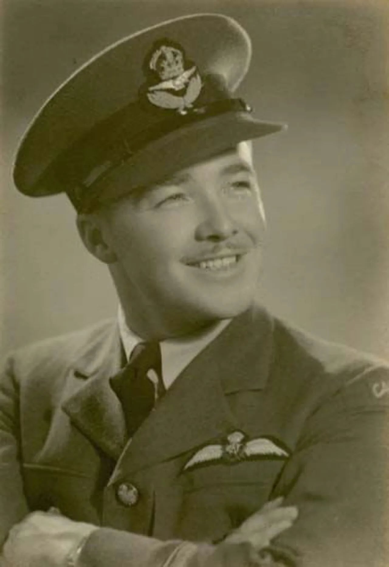 Portrait of Jack Rife Beirnes (1915–1945) – memorial page