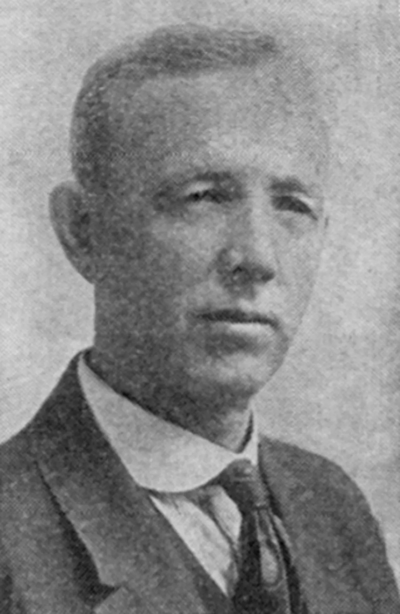 Portrait of Oscar R. Olson (1869–1945) – memorial page