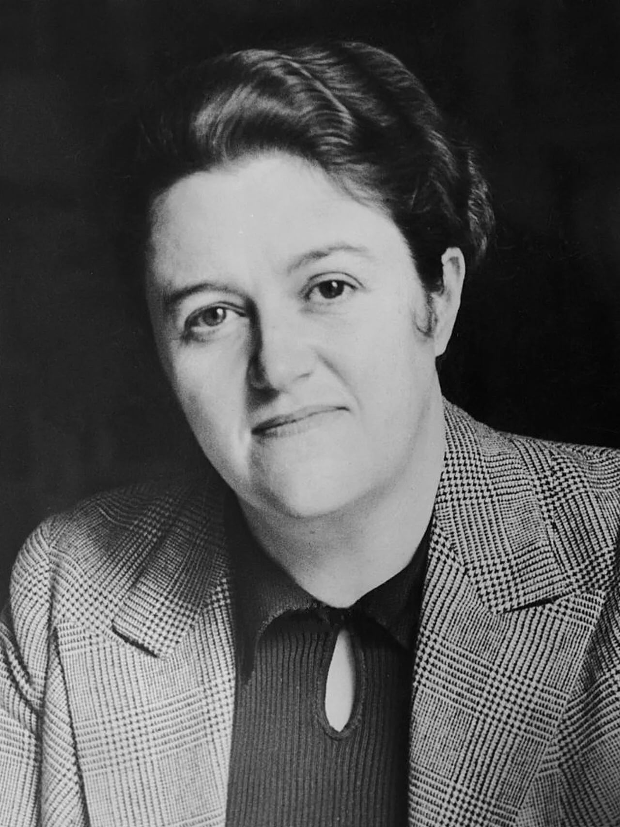 Portrait of Helen de Guerry Simpson (1897–1940) – memorial page