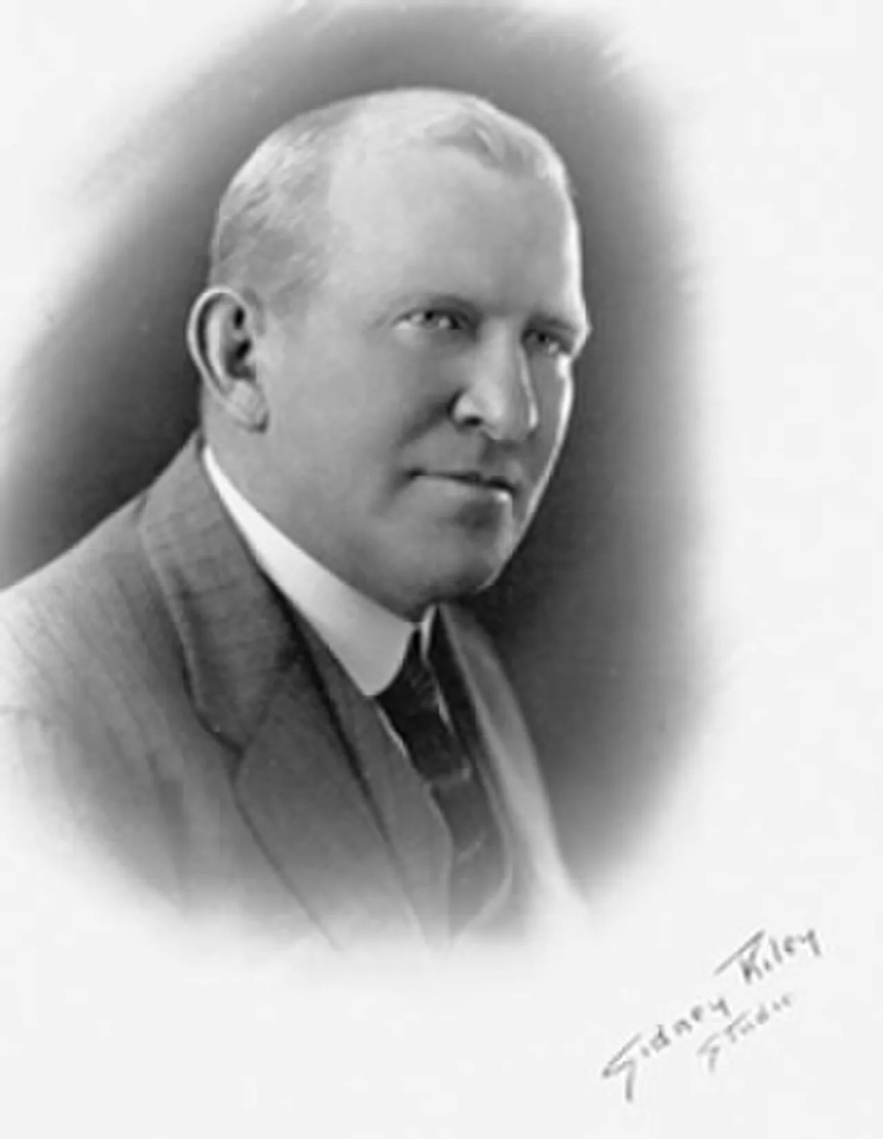 Porträt von Frank Brennan (1884–1949) – Gedenkseite