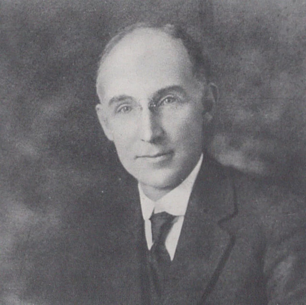 Portrait of John Martin Thomas (1869–1952) – memorial page