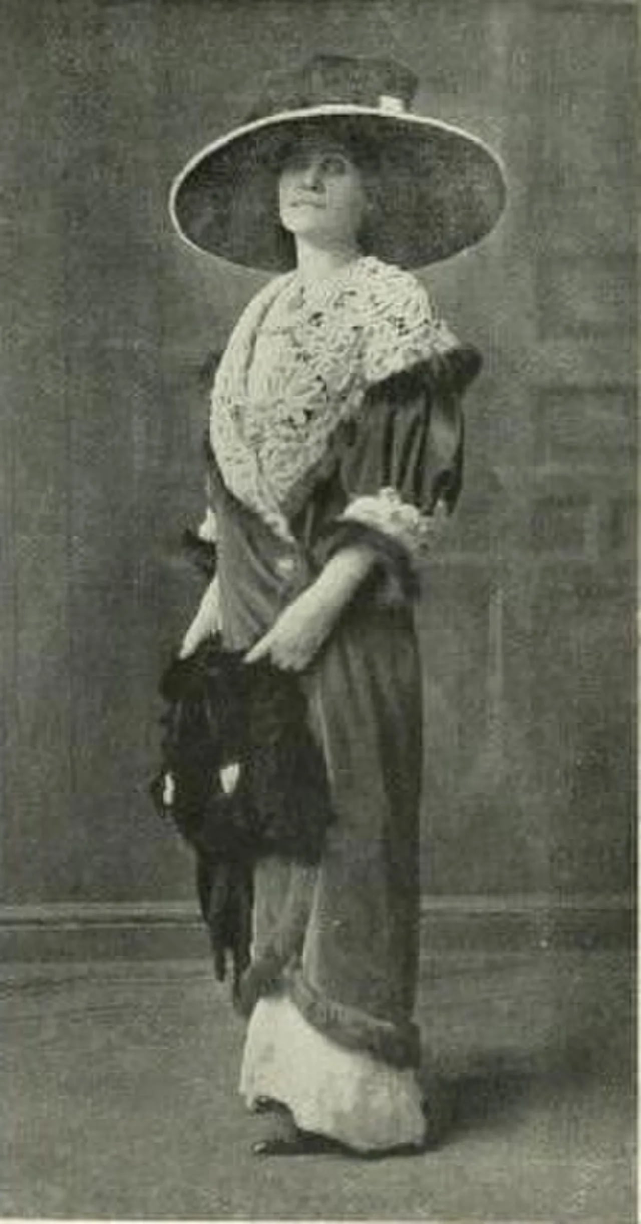 Porträt von Mary Riter Hamilton (1873–1954) – Gedenkseite
