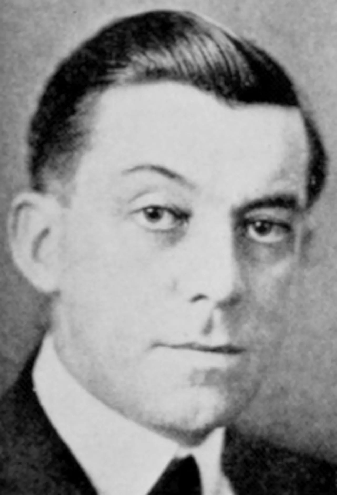 Portrait of Edward Augustus Dickson (1879–1956) – memorial page