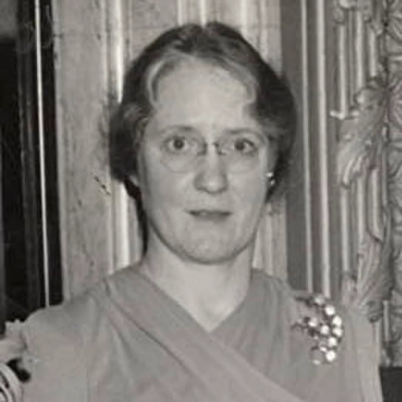 Portrait of Helen Constance White (1896–1967) – memorial page