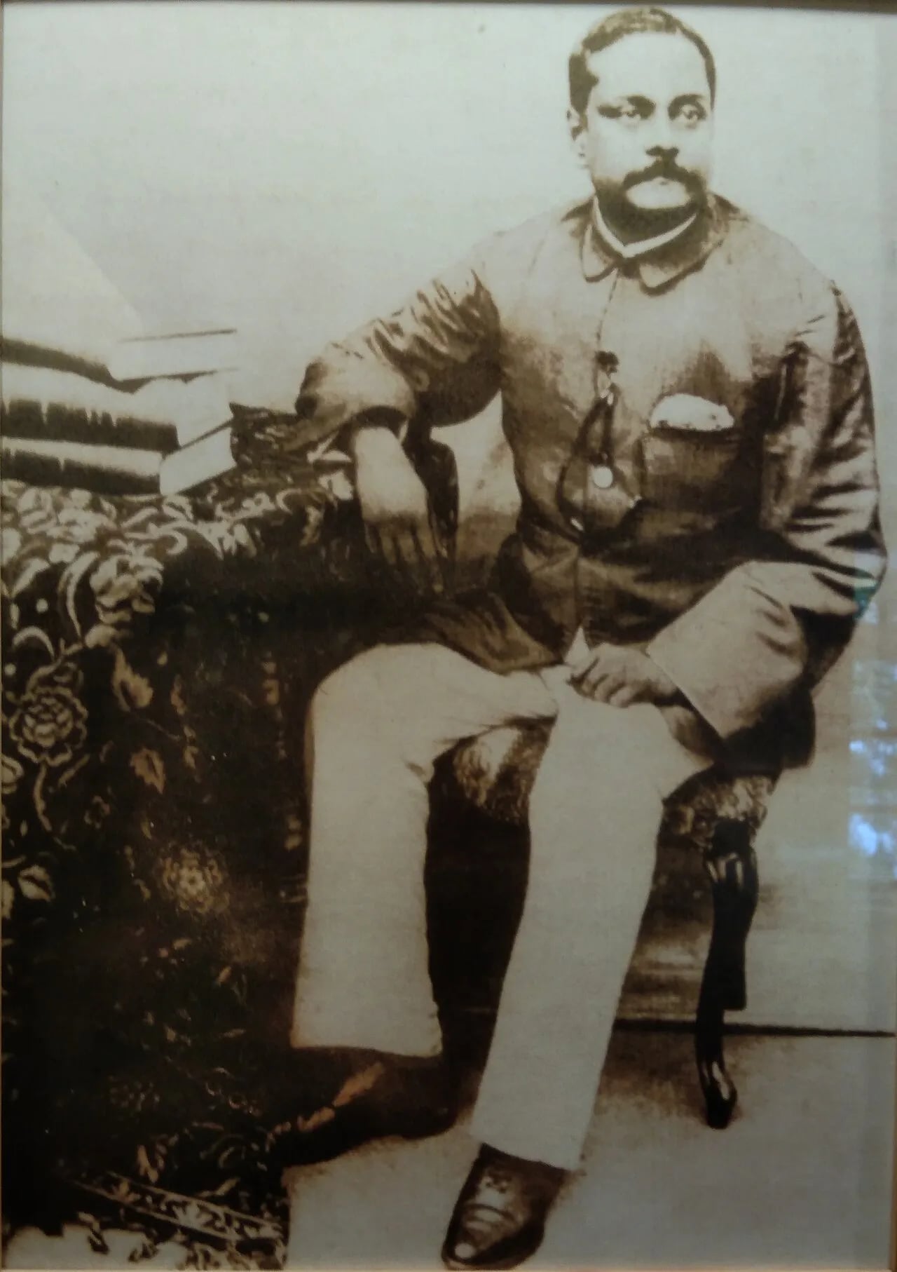 Portrait of Janakinath Bose (1860–1934) – memorial page