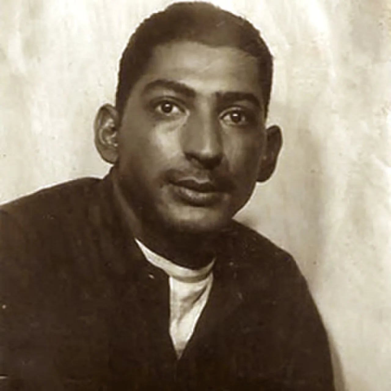 Portrait of Leonard L. Alvarado (1947–1969) – memorial page