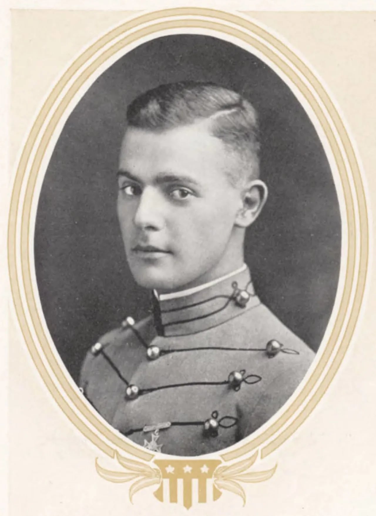 Portrait of Edwin Bowman Lyon (1892–1971) – memorial page