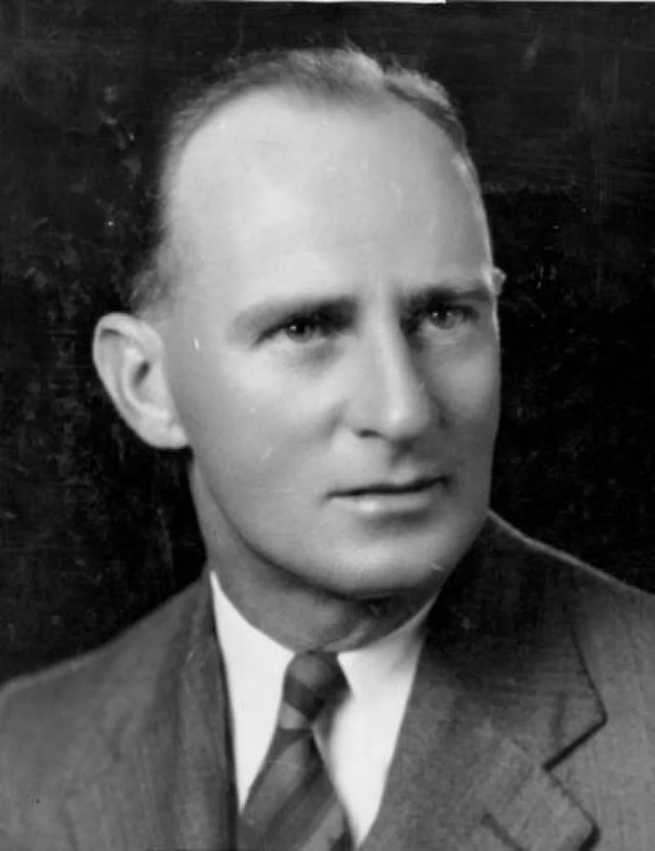 Porträt von George Landen Dann (1904–1977) – Gedenkseite