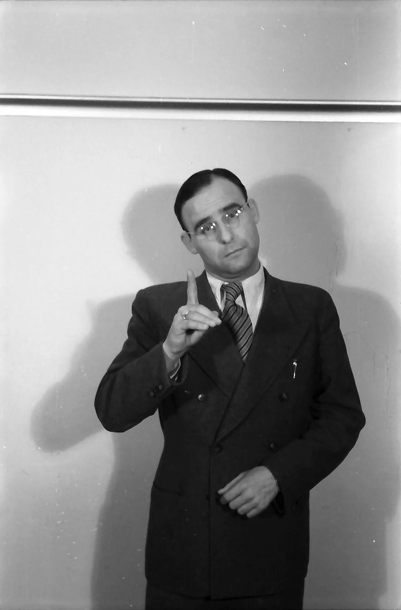 Porträt von Walter Gross (1904–1989) – Gedenkseite