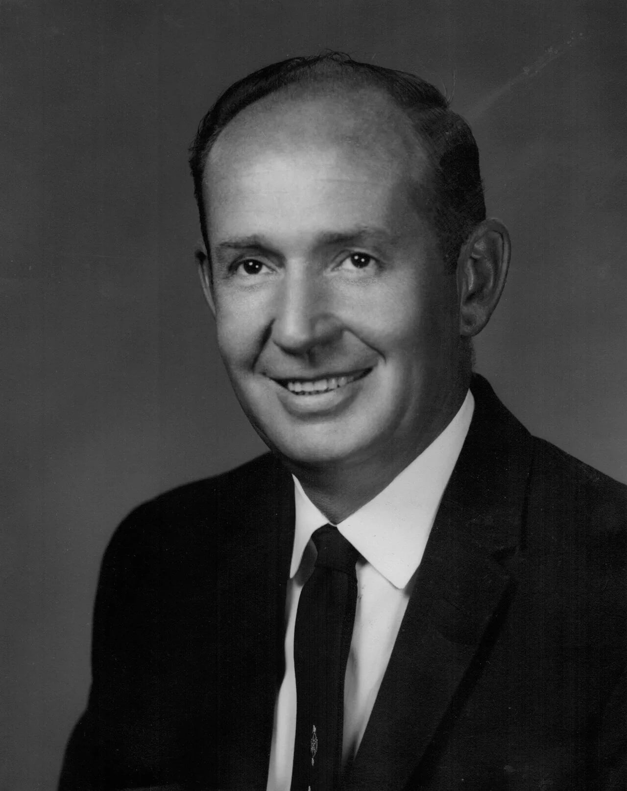 Portrait of Edwin E. Ellis (1924–1989) – memorial page