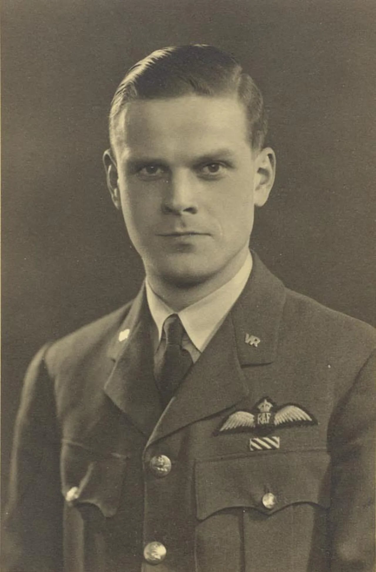 Porträt von Peter Stanley James (1917–1999) – Gedenkseite