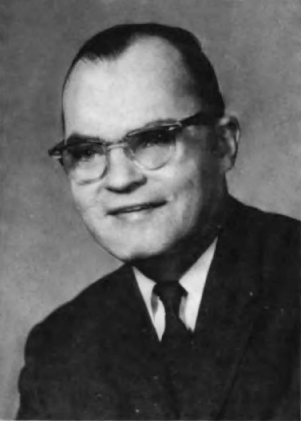 Porträt von William A. Ryan (1919–2001) – Gedenkseite