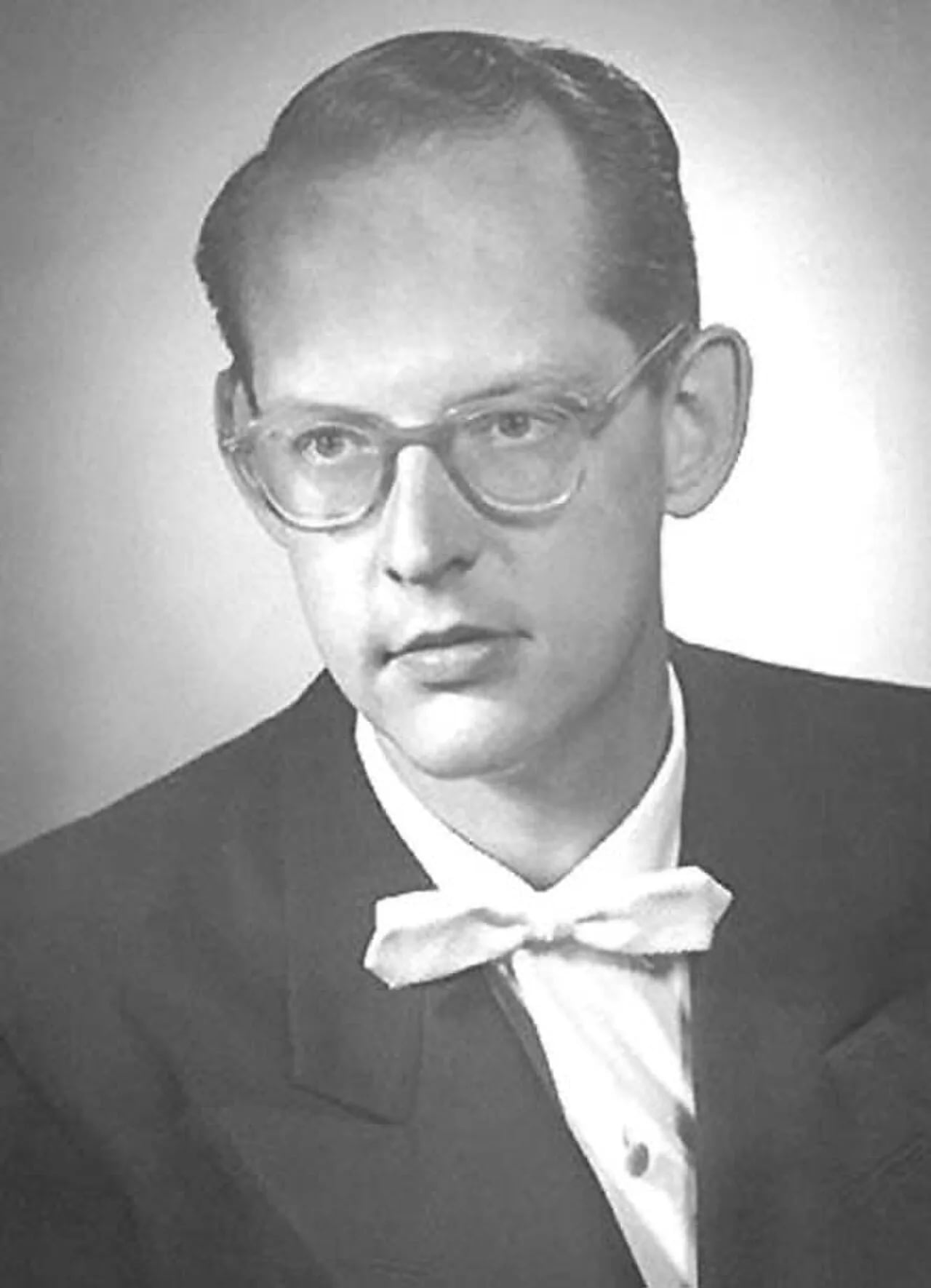 Porträt von Cardon V. Burnham (1927–2005) – Gedenkseite