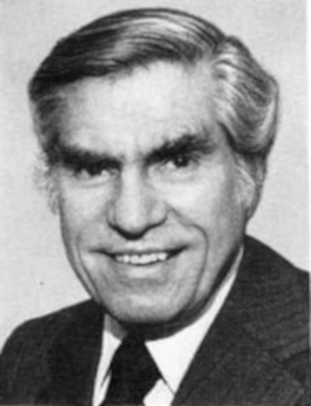 Portrait of Seymour Simon (1915–2006) – memorial page