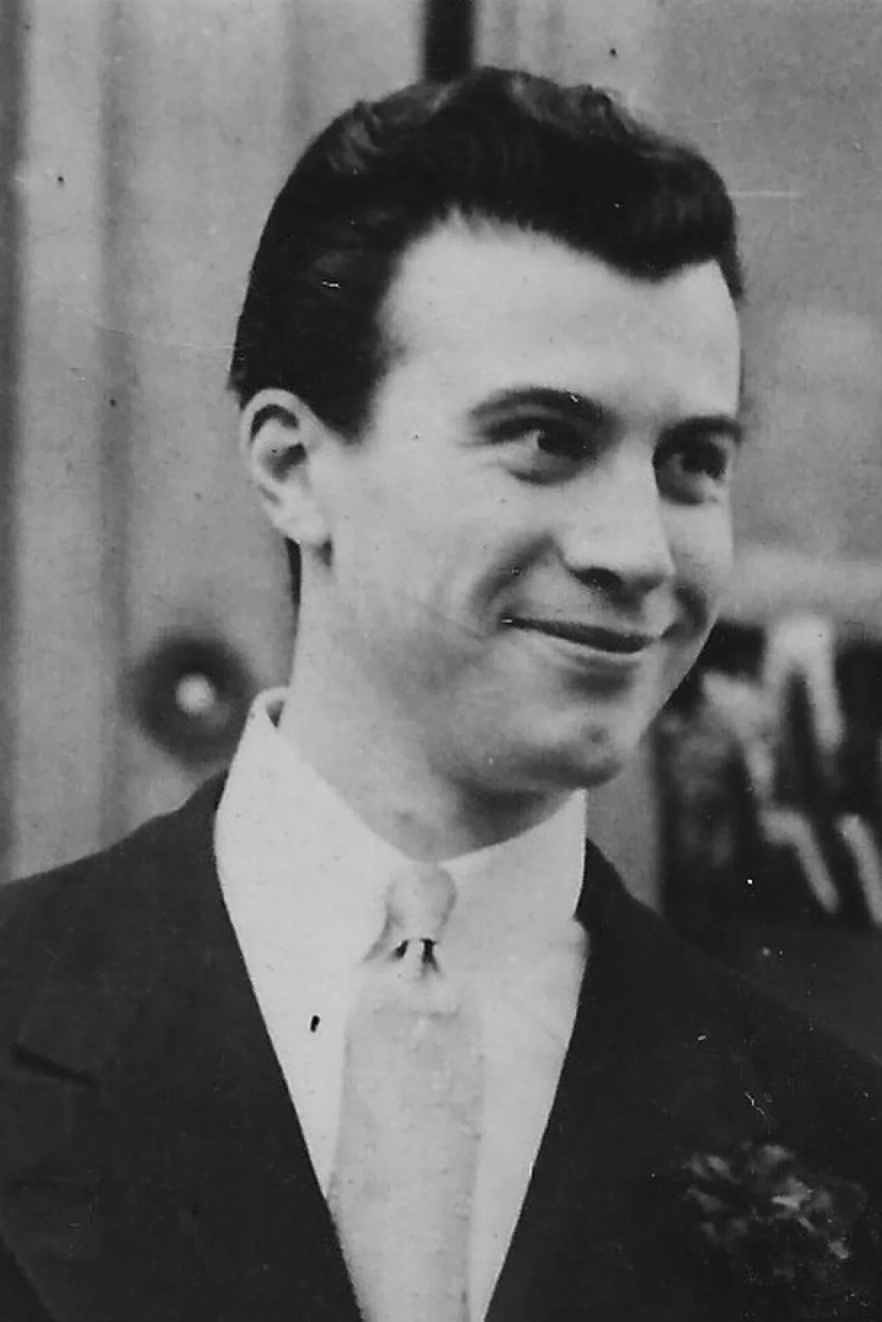 Portrait of John Battles (1921–2009) – memorial page