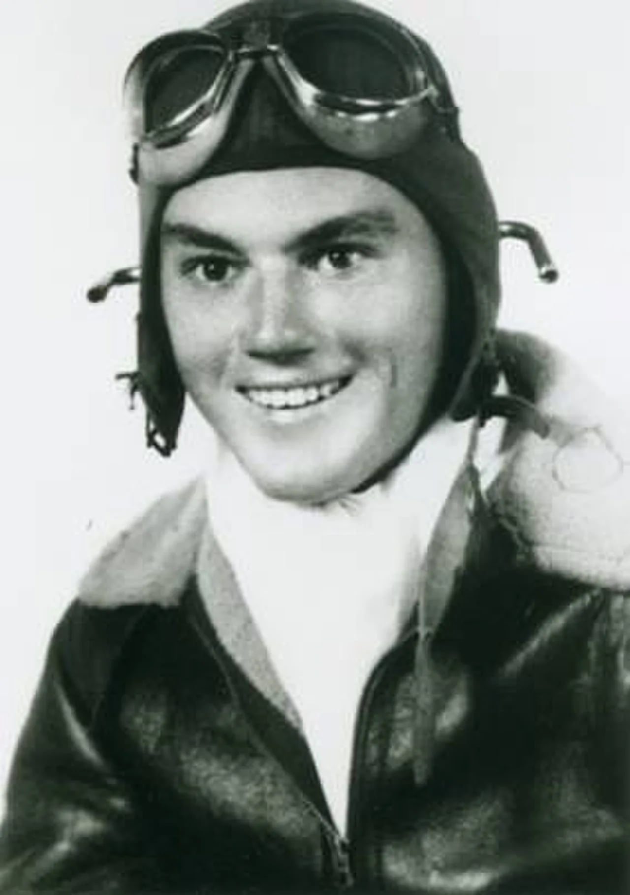 Porträt von Marion F. Kirby (1919–2011) – Gedenkseite