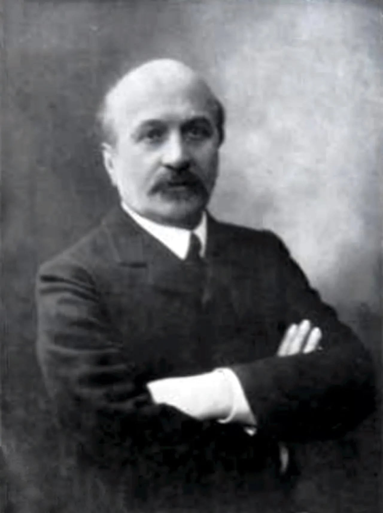 Portrait of Léopold Lacour (1854–1939) – memorial page