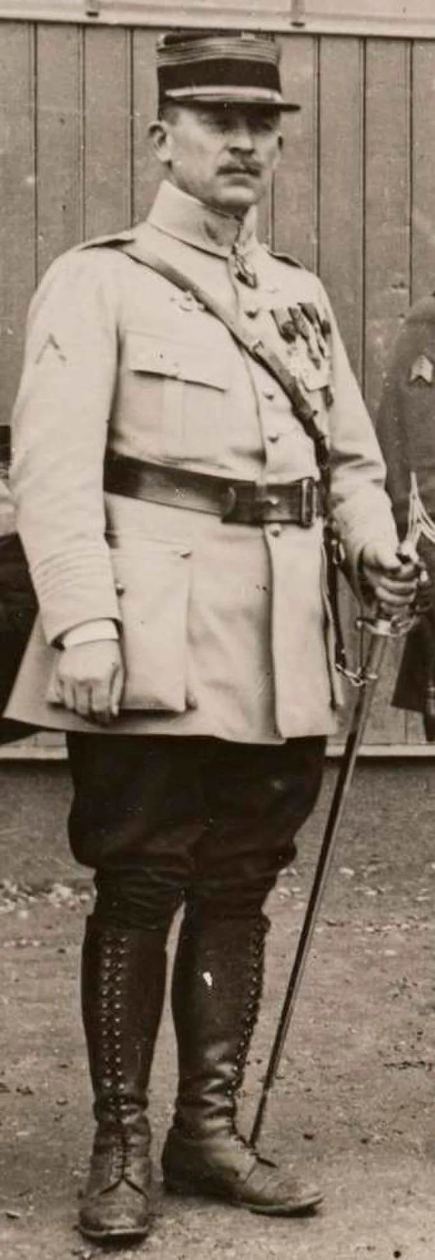 Porträt von Adolphe Girod (1872–1933) – Gedenkseite