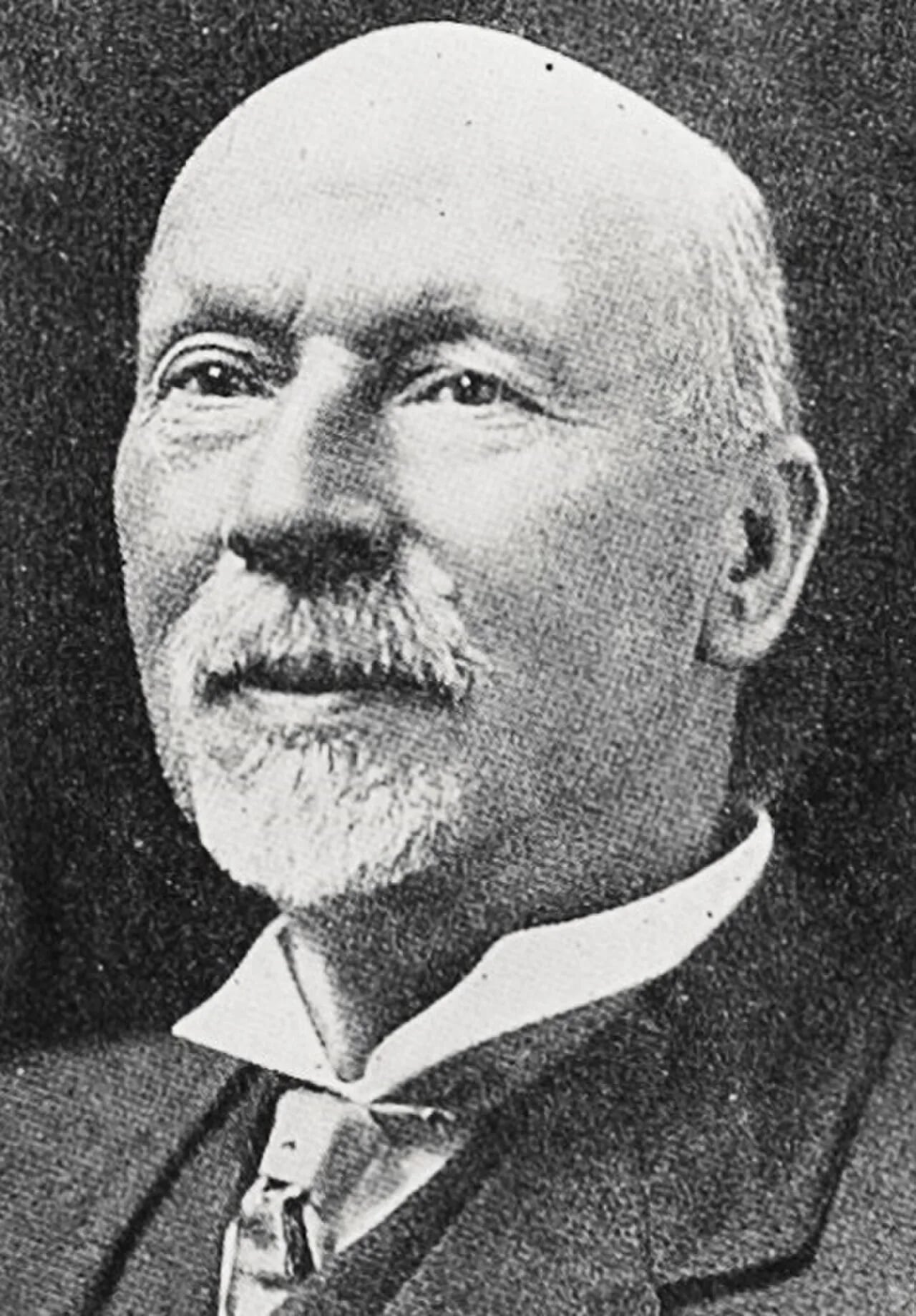 Portrait of James Horn (1855–1932) – memorial page