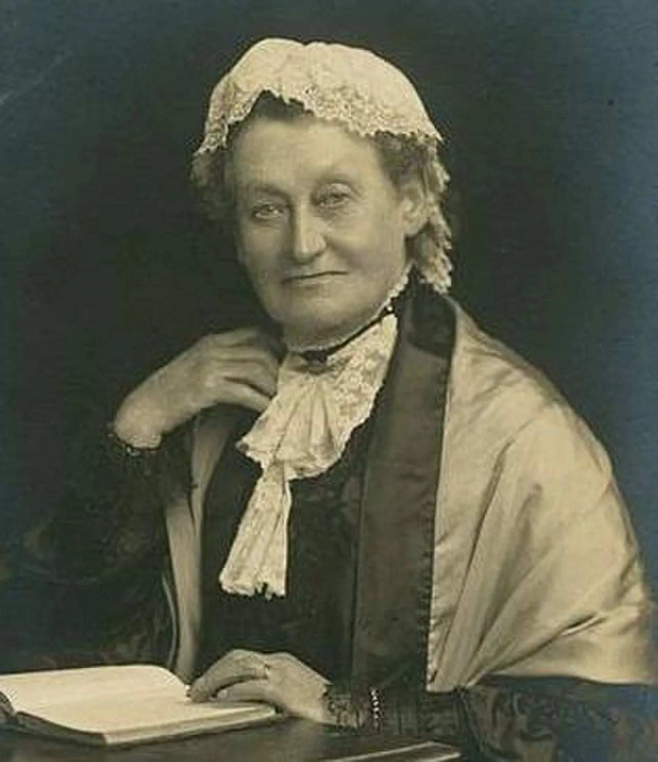 Portrait of Alice Vickery (1844–1929) – memorial page