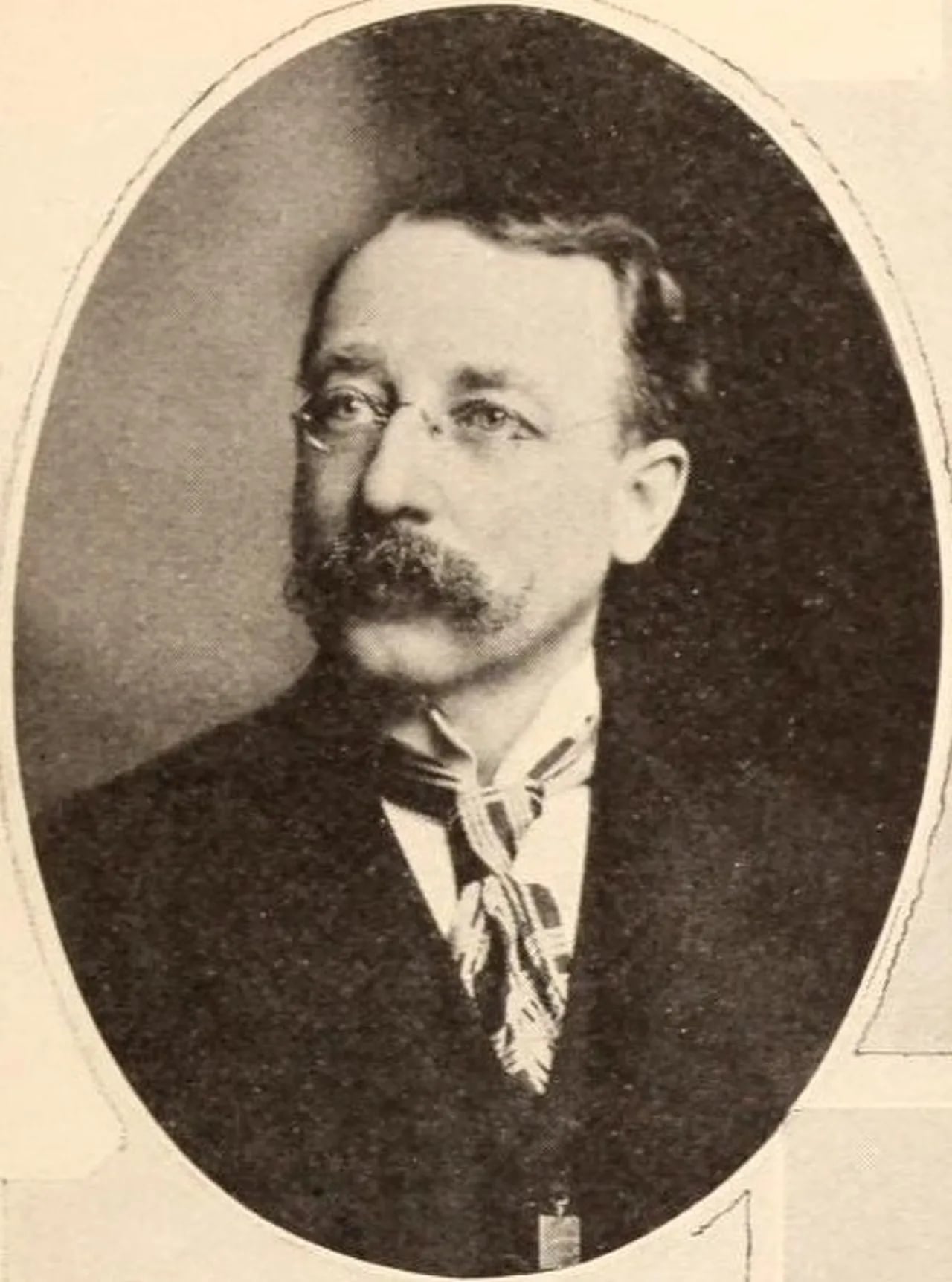 Portrait of Frederick W. Griffith (1858–1928) – memorial page