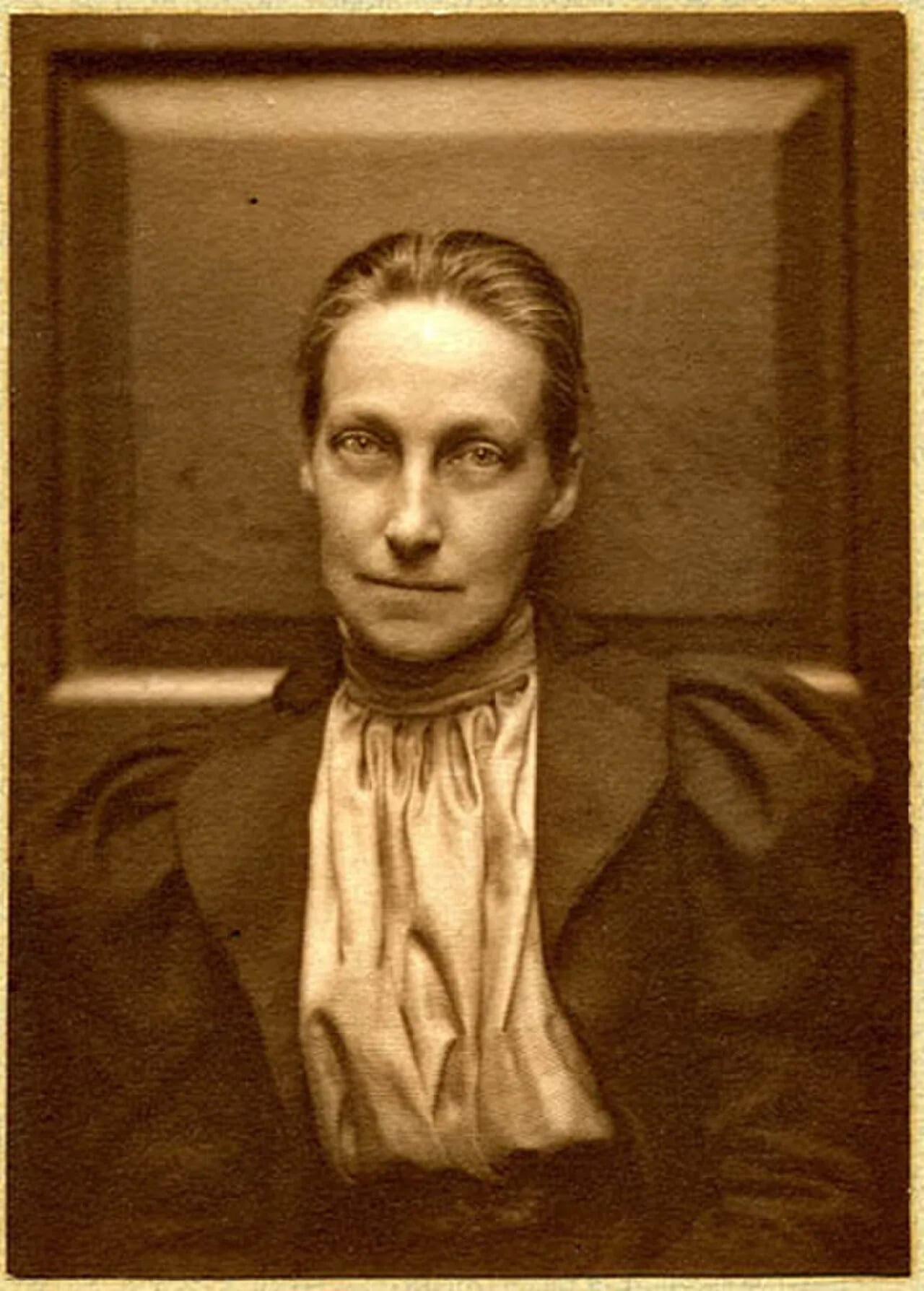 Porträt von Lucy Maynard Salmon (1853–1927) – Gedenkseite
