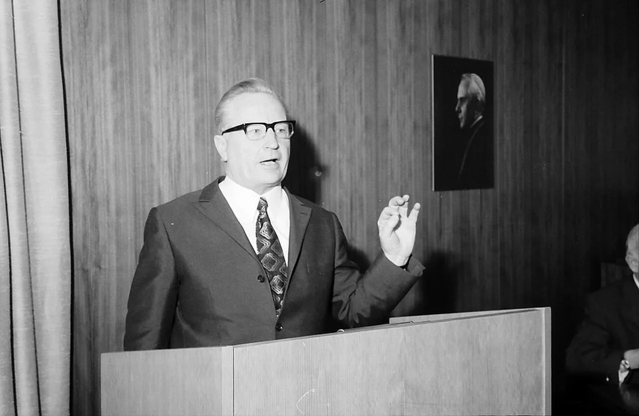 Porträt von Helmut Claß (1913–1998) – Gedenkseite