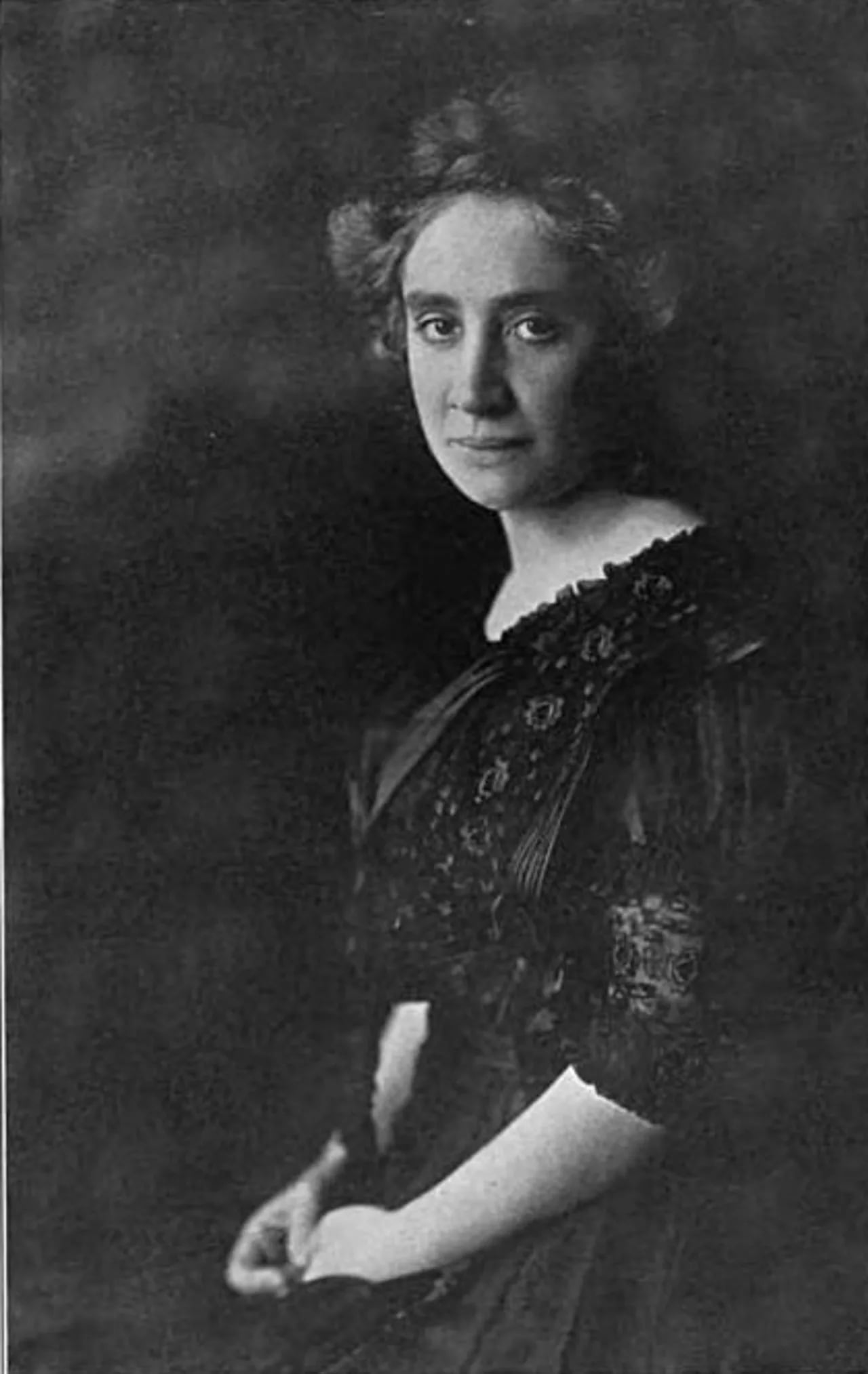 Porträt von Louise Forsslund (1873–1910) – Gedenkseite