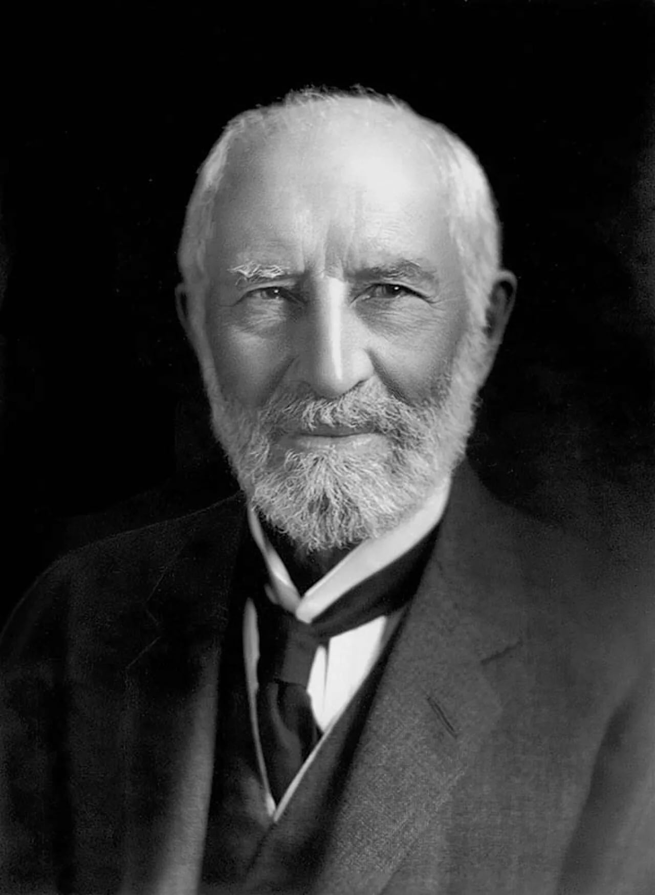 Portrait of Frederick Layton (1827–1919) – memorial page
