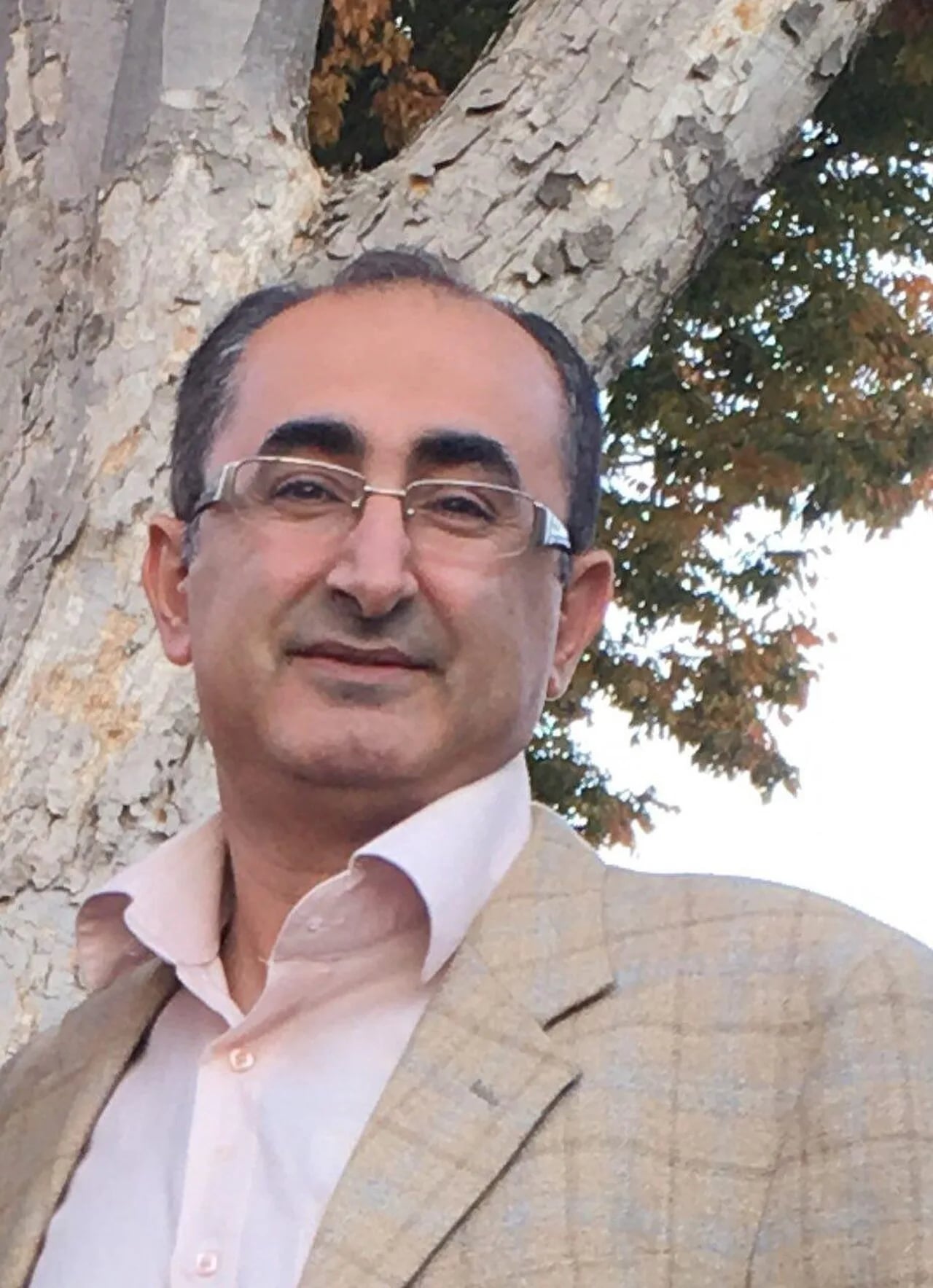 Portrait of Seyed Abolhassan Mokhtabad (1970–2023) – memorial page