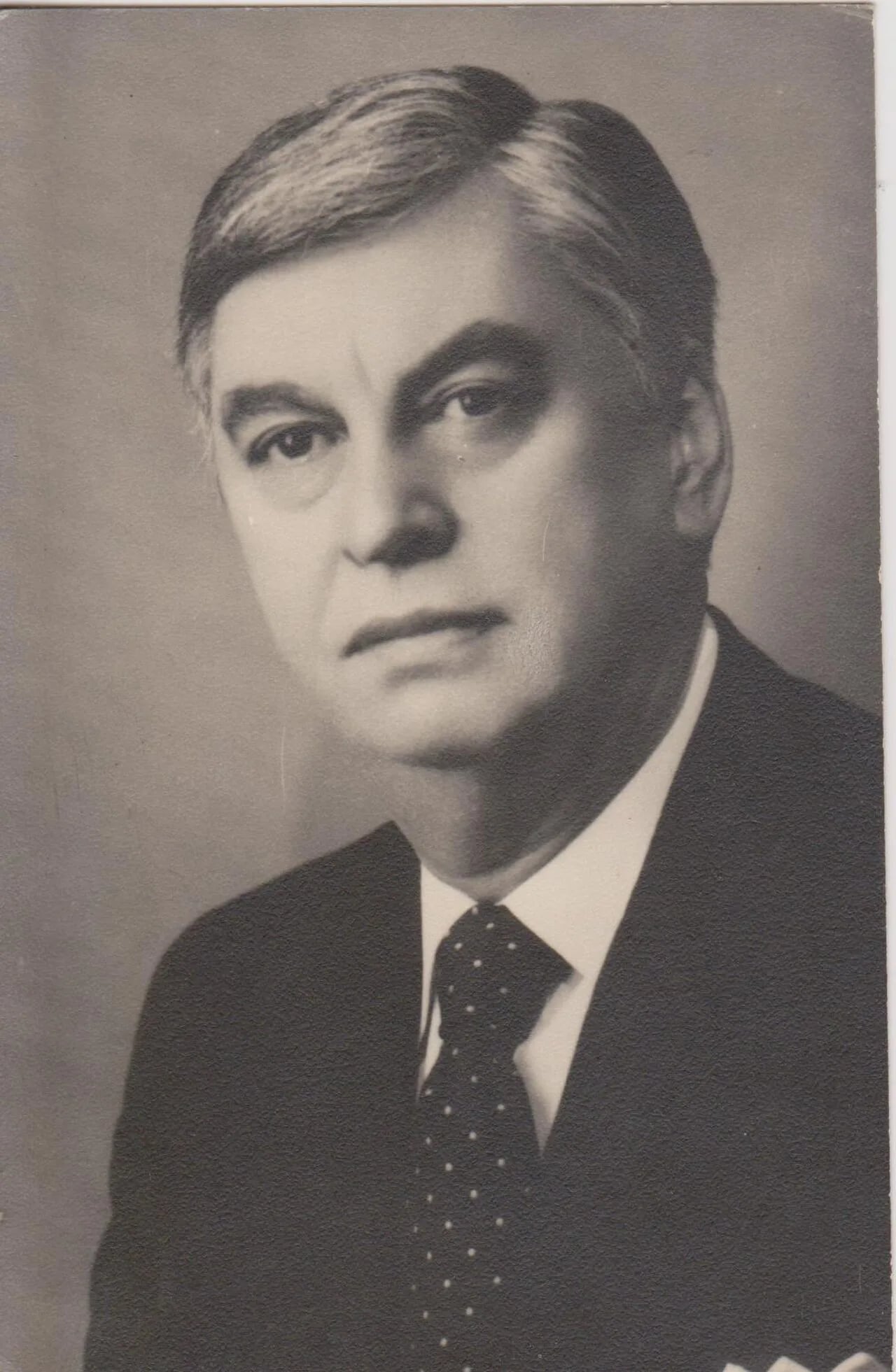 Portrait of Adolfo Molina Orantes (1915–1980) – memorial page