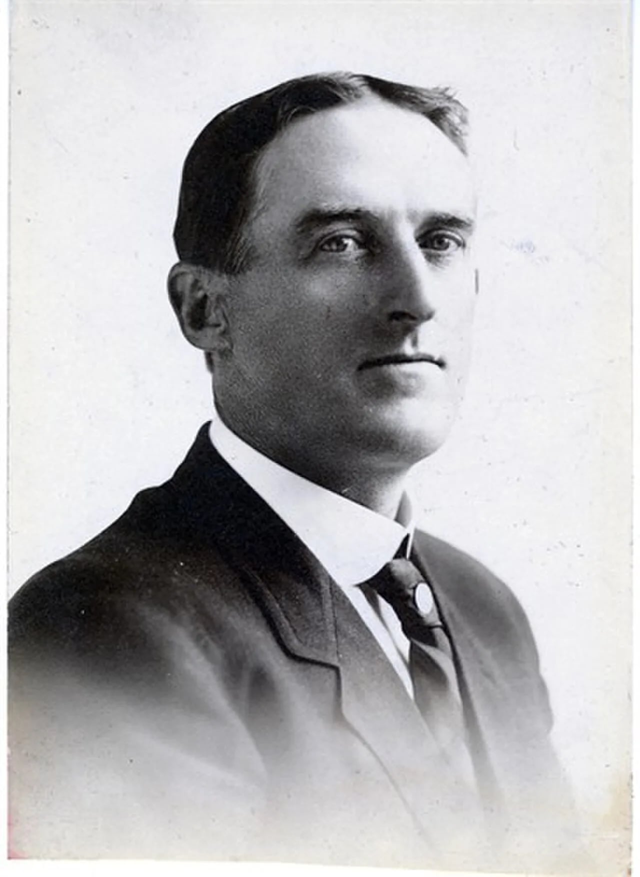 Porträt von Mike Roach (1869–1916) – Gedenkseite